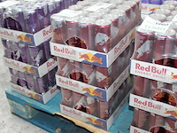 Red bull peach edition 72 blikken. tht 1-26. bod is inclusief 10,80 euro statiegeldwaarde
