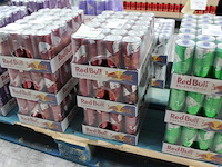 Red bull peach edition 72 blikken. tht 1-26. bod is inclusief 10,80 euro statiegeldwaarde