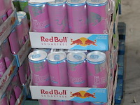 Red bull pink edition bosvruchten 60 blikken met tht 6-2026. bod is inclusief 9,00 euro statiegeldwaarde - afbeelding 2 van  2