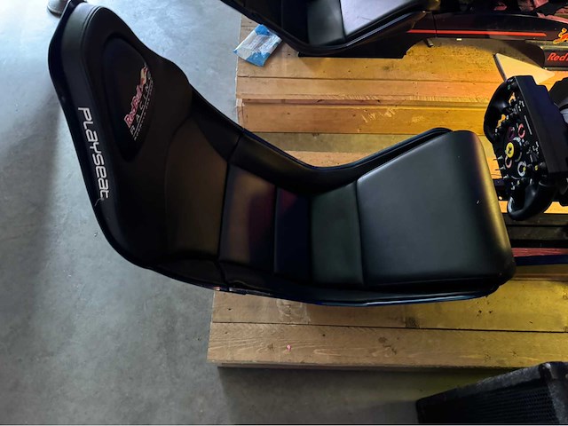 Red bull play seat - afbeelding 9 van  9