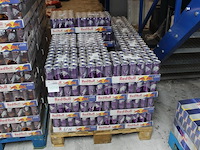 Red bull purple edition 1200 blikken. tht 6-26. bod is inclusief 180euro statiegeldwaarde - afbeelding 1 van  2