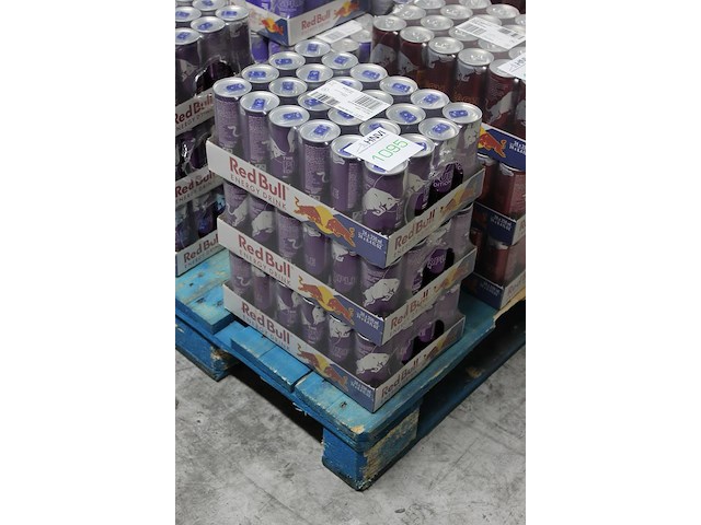 Red bull spring edition 60 blikken. tht 1-26. bod is inclusief 9,00 euro statiegeldwaarde - afbeelding 2 van  2
