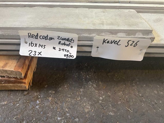 Red cedar zweeds rabat 16x145x2440-5200 mm (23x) - afbeelding 5 van  5