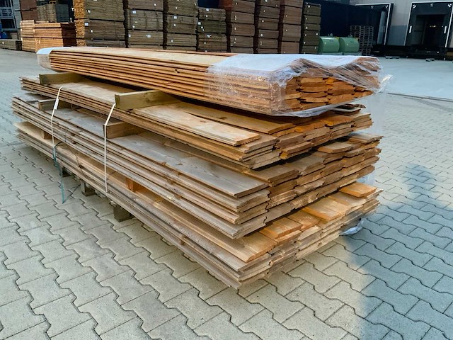 Red class tuinplank ca 3000x180mm (150x) - afbeelding 9 van  9