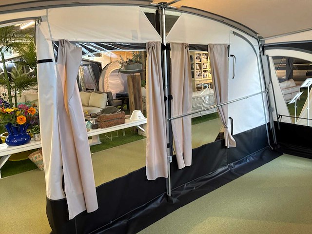 Reda lucca 240 voortent (858-870 cm) - afbeelding 6 van  8