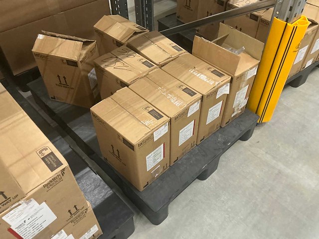 Redditch medical inspec batch steriele bottels - afbeelding 6 van  8