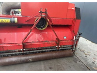 Redexim - v-top - verticuteermachine uitgevoerd als veegborstel - 2008 - afbeelding 11 van  13