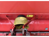 Redexim - v-top - verticuteermachine uitgevoerd als veegborstel - 2008 - afbeelding 13 van  13