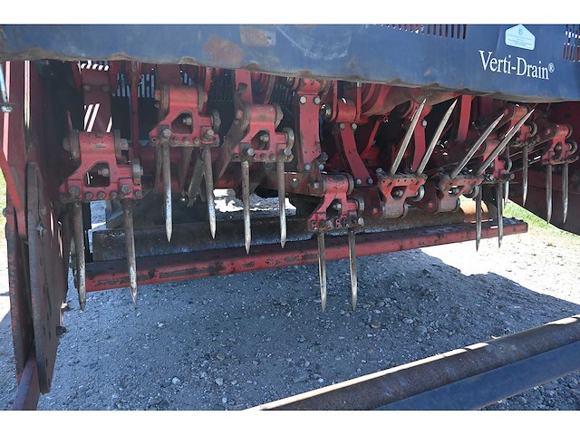 Redexim verti-drain 7626 beluchtingsmachine - afbeelding 5 van  13