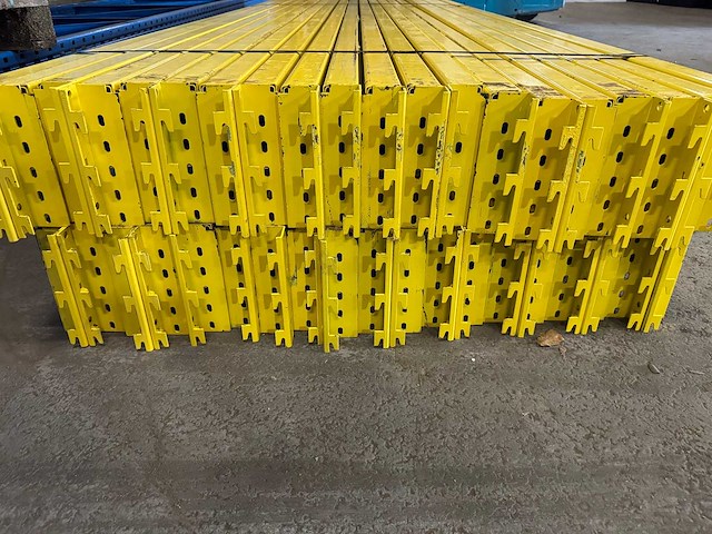 Redirack - type s - palletstelling 28,5 meter (810cm hoog) - afbeelding 4 van  12