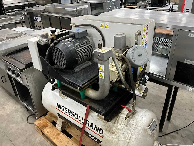 Rednal - 87/404 eec - schroefcompressor - afbeelding 2 van  4
