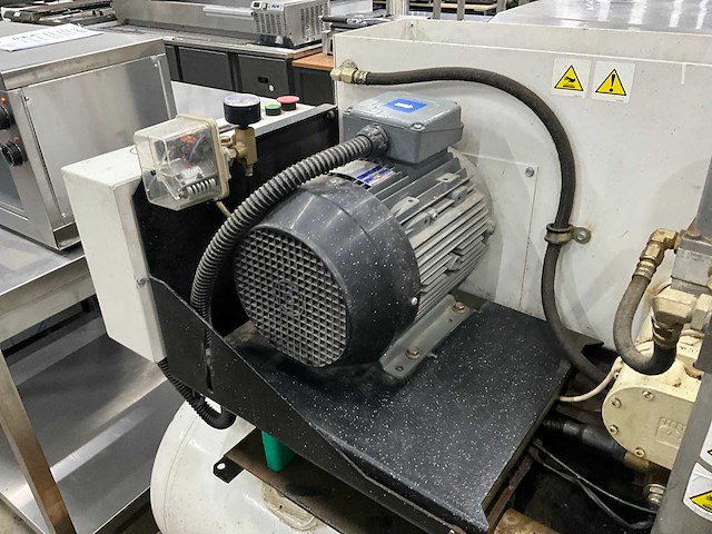 Rednal - 87/404 eec - schroefcompressor - afbeelding 5 van  6