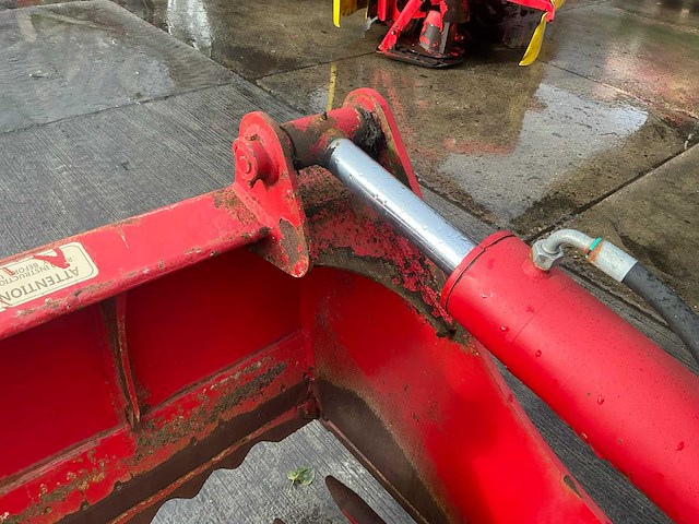 Redrock aligator kuilhapper - afbeelding 10 van  10