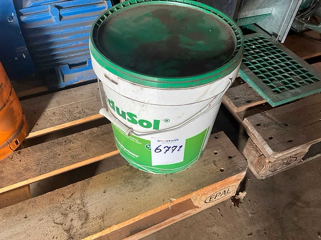 Redusol 20 kg - vloeibaar schermmiddel (krijt- of schermcoating) - tuinkas - afbeelding 1 van  5