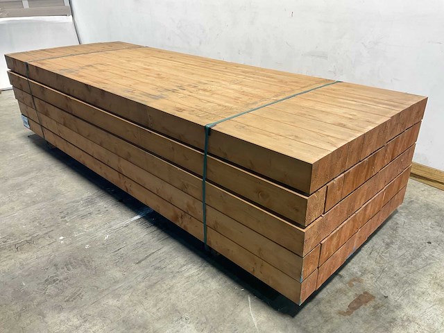 Redvision paal geschaafd verlijmd 300x12x12 cm (15x) - afbeelding 1 van  8