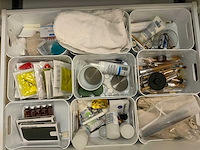 Refecticil schoonheidssalon benodigdheden - afbeelding 1 van  16