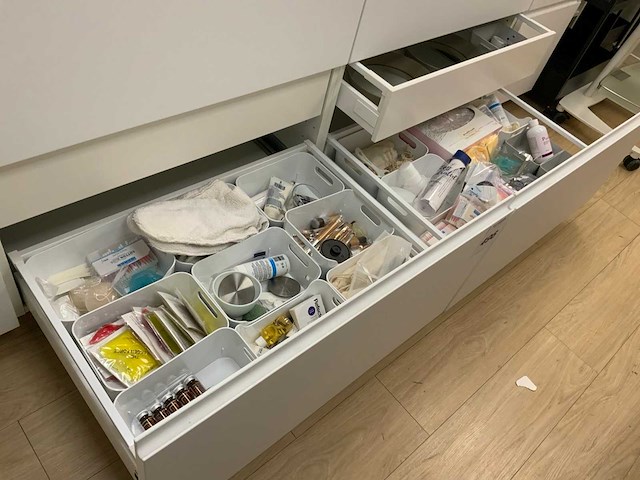 Refecticil schoonheidssalon benodigdheden - afbeelding 14 van  16