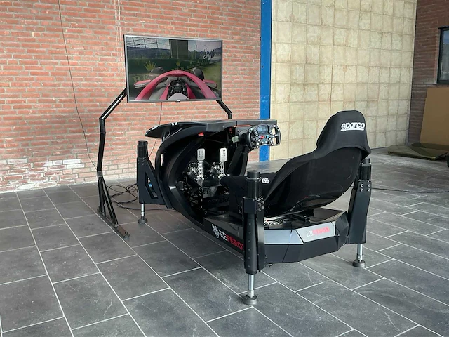 Referox savage race simulator - afbeelding 1 van  15