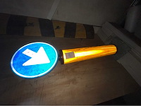 Reflecterende bebakeningspaal - afbeelding 2 van  2