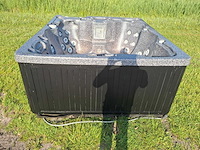 Reflection spa 6 persoons jacuzzi en buitenspa - afbeelding 23 van  33