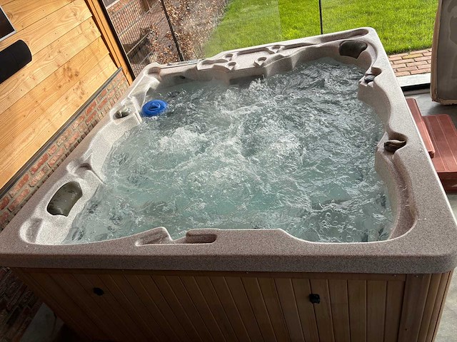 Reflection spa’s - jacuzzi - afbeelding 4 van  5