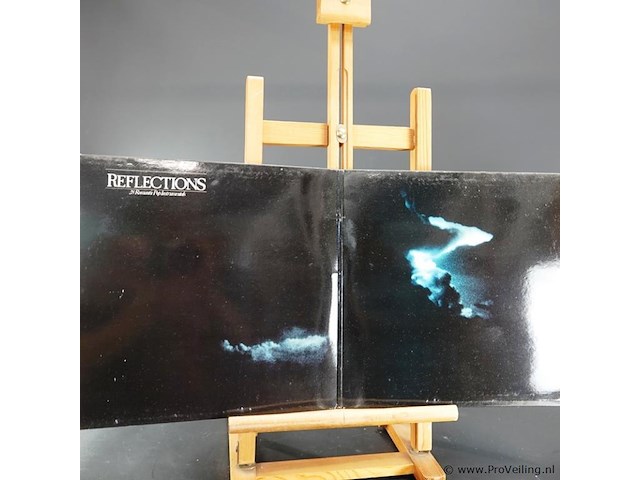 Reflections - afbeelding 2 van  5
