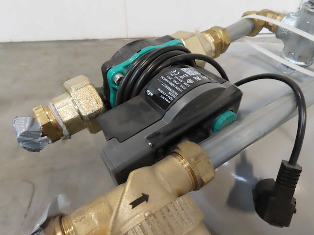 Reflex/wilo - buffervat met circulatiepomp - afbeelding 3 van  4
