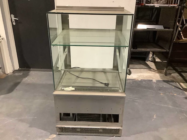 Refrigerated counter display - afbeelding 1 van  6