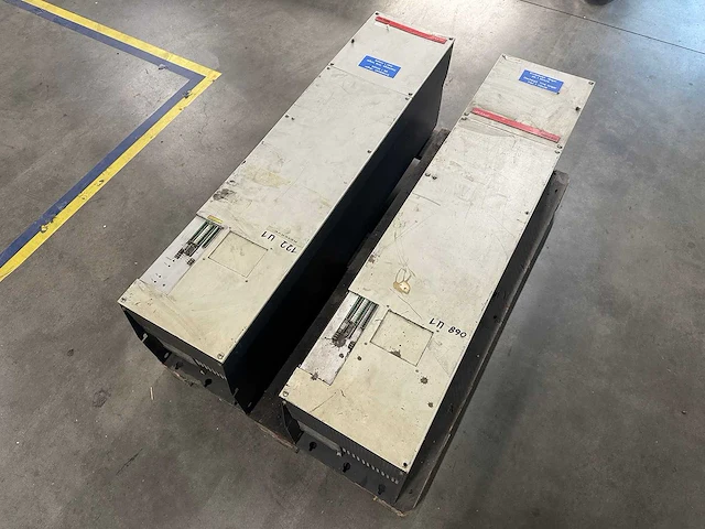 Refu elektronic - vectovar refu 401 - 2x frequentieregelaars / omvormers - afbeelding 7 van  7