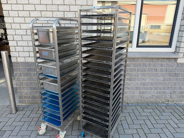 Regaalwagen - 2x - rvs werktafel - afbeelding 1 van  2