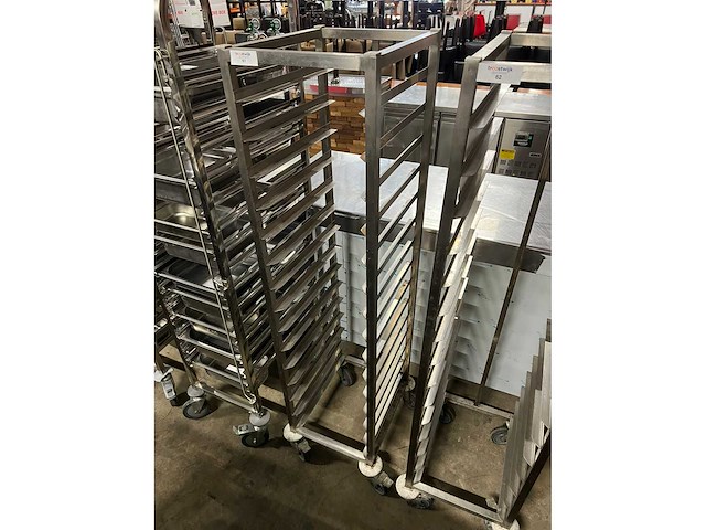 Regaalwagen - serveerwagen - afbeelding 1 van  2