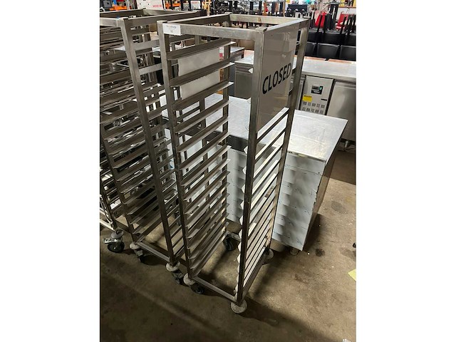 Regaalwagen - serveerwagen - afbeelding 2 van  2