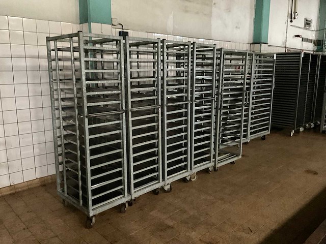 Regaalwagen (7x) - afbeelding 1 van  1