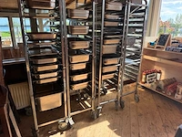 Regaalwagen met gastronormbakken en deksels (4x) - afbeelding 3 van  6