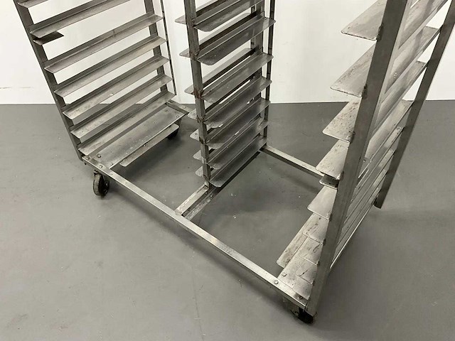 Regaalwagen - afbeelding 2 van  7