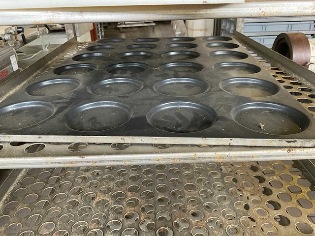 Regaalwagen - afbeelding 2 van  6