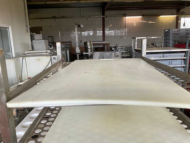 Regaalwagen - afbeelding 6 van  6