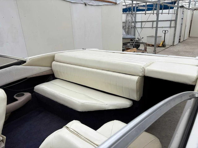 Regal - 1800 lsr - speed boats - 1999 - afbeelding 2 van  21