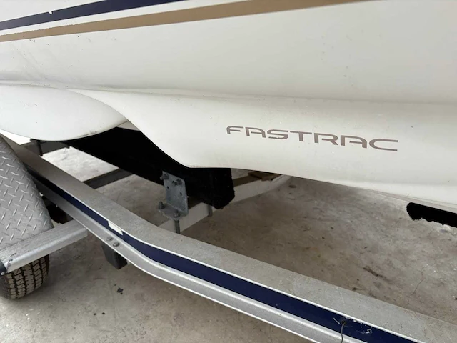 Regal - 1800 lsr - speed boats - 1999 - afbeelding 4 van  21