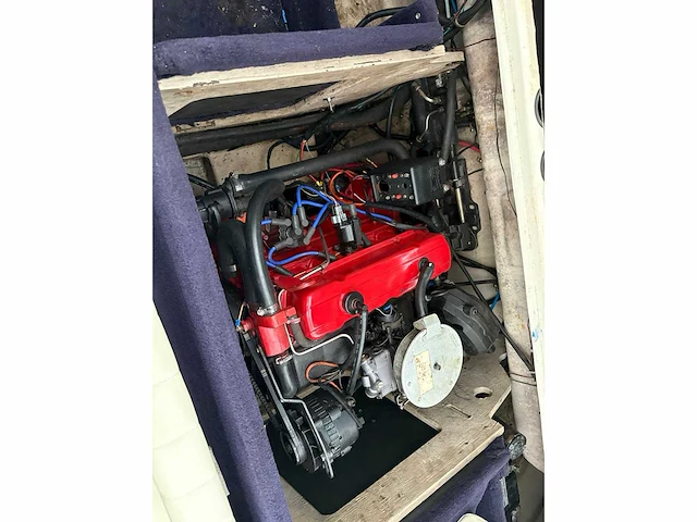 Regal - 1800 lsr - speed boats - 1999 - afbeelding 14 van  21