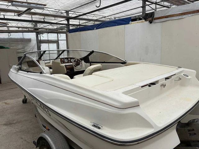 Regal - 1800 lsr - speed boats - 1999 - afbeelding 18 van  21