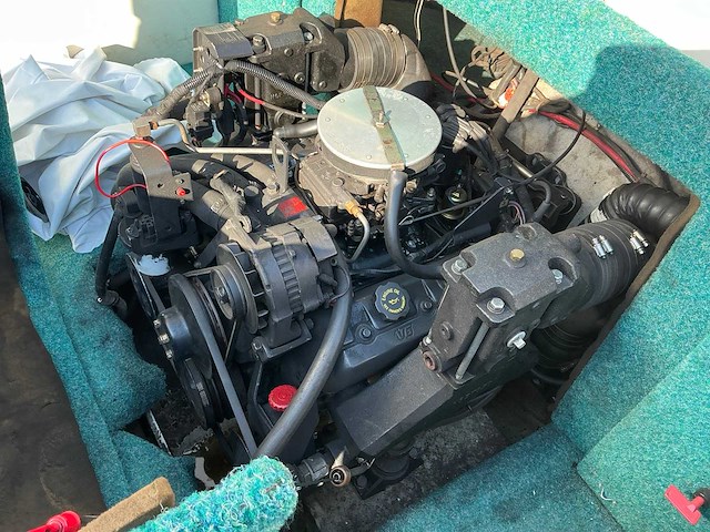 Regal 182se valanti speedboot met kalf boottrailer - afbeelding 8 van  43