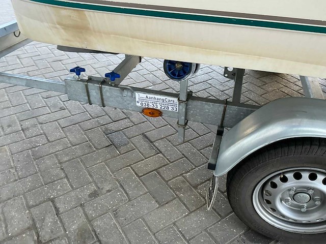 Regal 182se valanti speedboot met kalf boottrailer - afbeelding 36 van  43
