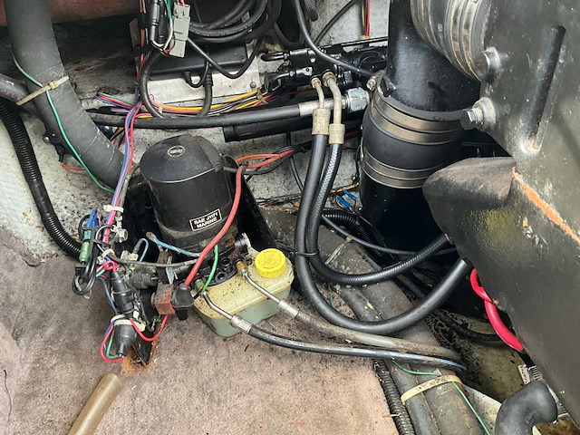 Regal 196 se-sc-10 bow rider met boottrailer - afbeelding 17 van  29