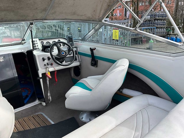 Regal 196 se-sc-10 bow rider met boottrailer - afbeelding 29 van  29