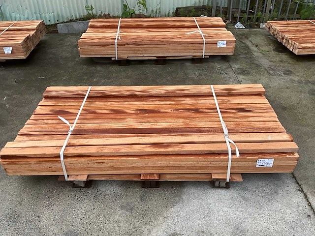 Regel hardhout 60x40x1550 mm (64x) - afbeelding 2 van  4