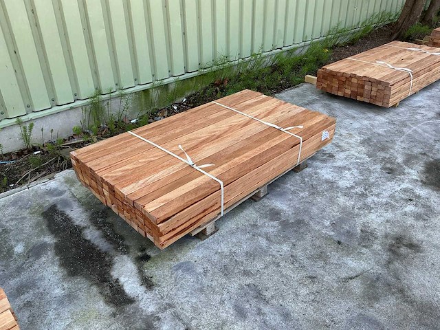Regel hardhout 60x40x1550 mm (70x) - afbeelding 3 van  7