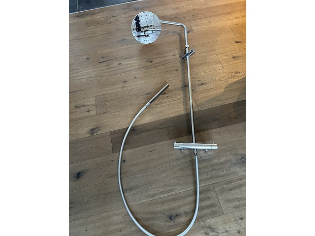 Regendouche met thermostaat kraan, evenes - afbeelding 1 van  5