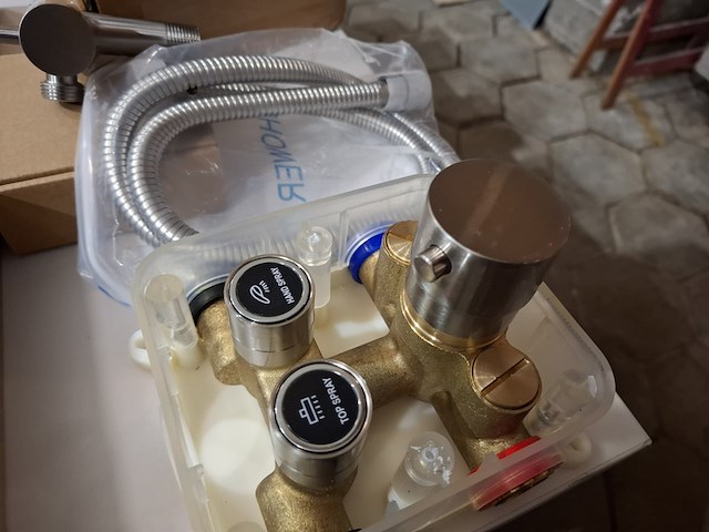 Regendoucheset inbouw, rvs geborsteld - afbeelding 8 van  8