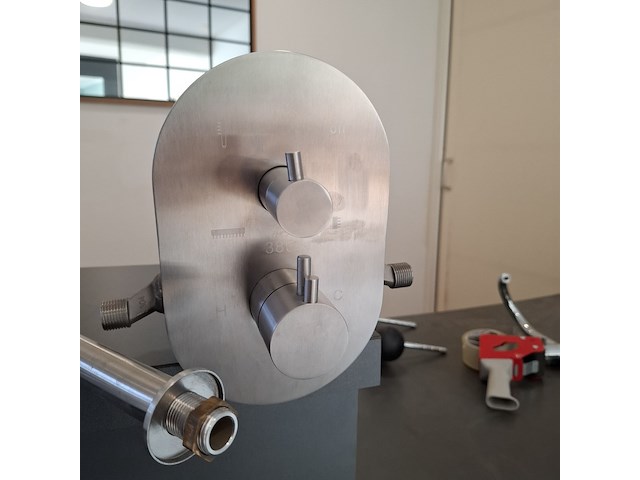 Regendoucheset inbouw, rvs geborsteld - afbeelding 12 van  15